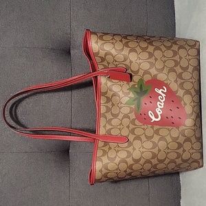 Coach Tote